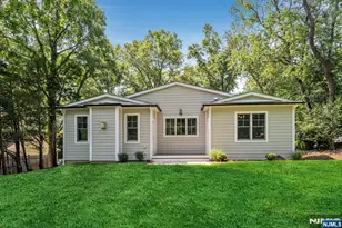 5 Blanchfield Ct, Ho Ho Kus, NJ 07423 - Photo 29