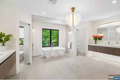24 Carol Drive, Englewood Cliffs, NJ 07632 - Photo 31