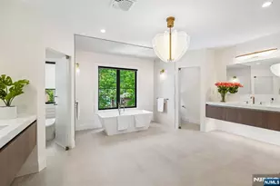 24 Carol Dr, Englewood Cliffs, NJ 07632 - Photo 31