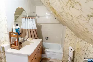 65 Taylor St, Newark, NJ 07104 - Photo 31