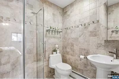 5 The Glen, Cedar Grove, NJ 07009 - Photo 19