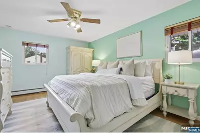 5 The Glen, Cedar Grove, NJ 07009 - Photo 17