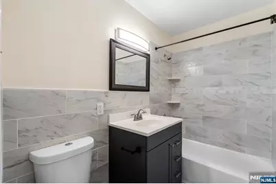 2100 Linwood 2Y #2Y, Fort Lee, NJ 07024 - Photo 21