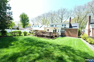 1641 Ardsley Ct, Teaneck Township, NJ 07666 - Photo 23