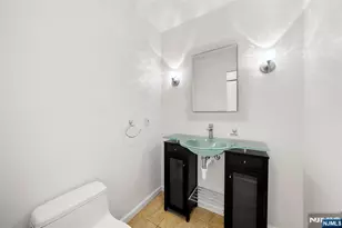 300 Gorge Road 1, Cliffside Park, NJ 07010 - Photo 9
