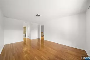 300 Gorge Road 1, Cliffside Park, NJ 07010 - Photo 13