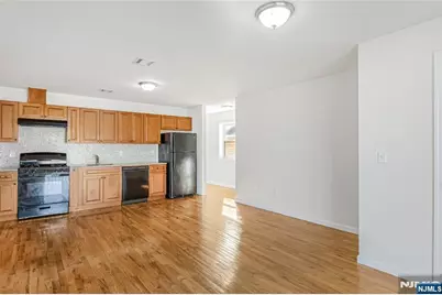 326 Magnolia Avenue, Elizabeth, NJ 07206 - Photo 3