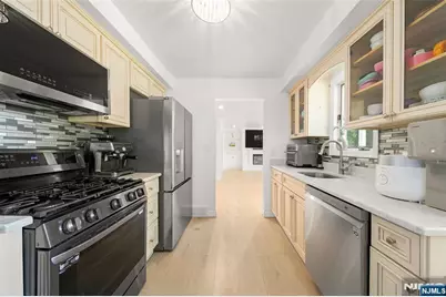 85 Park Avenue, Cresskill, NJ 07626 - Photo 11