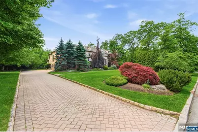 70 Oak Drive, Upper Saddle River, NJ 07458 - Photo 7