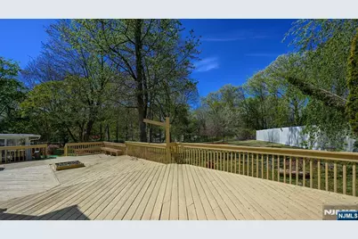 227 Emily Drive, Park Ridge, NJ 07656 - Photo 27