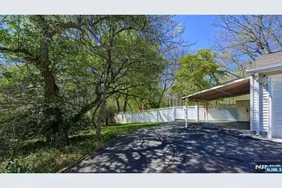 227 Emily Drive, Park Ridge, NJ 07656 - Photo 33