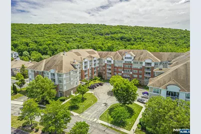 8421 Warrens Way 421 #421, Wanaque, NJ 07465 - Photo 1