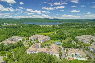 8421 Warrens Way 421, Wanaque, NJ 07465 - Photo 3