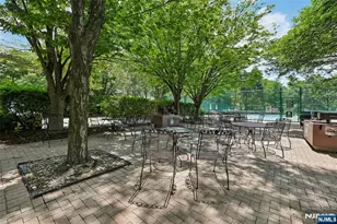 302 Chase Ct 302, Edgewater, NJ 07020 - Photo 35