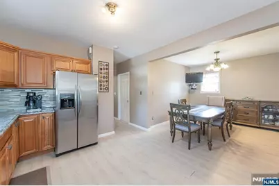 31 Zeliff Avenue, Little Falls Township, NJ 07424 - Photo 13