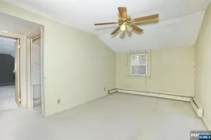 325 New Bridge Rd, Bergenfield, NJ 07621 - Photo 27