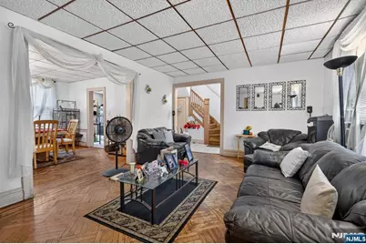 85 10th Street, Newark, NJ 07107 - Photo 15