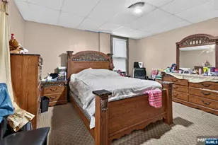 85 10th St, Newark, NJ 07107 - Photo 35