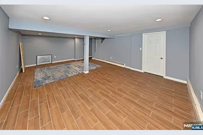211 Spruce Street, Midland Park, NJ 07432 - Photo 21
