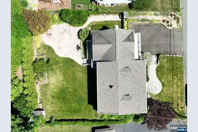 211 Spruce Street, Midland Park, NJ 07432 - Photo 35