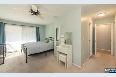 1068 Treetops, Wharton, NJ 07885 - Photo 11