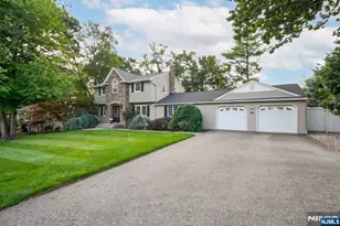 68 Fieldstone Pl, Wayne, NJ 07470 - Photo 33