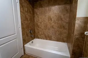26-28 Mt Pleasant Ave, Newark, NJ 07104 - Photo 15
