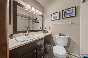 12 Seminole Ave, Oakland, NJ 07436 - Photo 33
