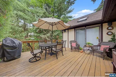 12 Seminole Avenue, Oakland, NJ 07436 - Photo 43