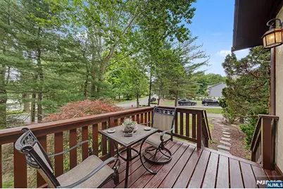 12 Seminole Avenue, Oakland, NJ 07436 - Photo 45
