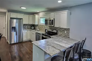 1 Lakeshore Dr, Roxbury Township, NJ 07857 - Photo 17