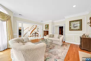 817 Peach Tree Ln, Franklin Lakes, NJ 07417 - Photo 13