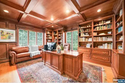 817 Peach Tree Lane, Franklin Lakes, NJ 07417 - Photo 11