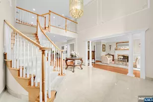 817 Peach Tree Ln, Franklin Lakes, NJ 07417 - Photo 5