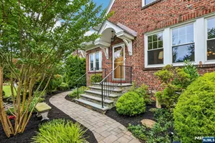293 Euclid Ave, Hackensack, NJ 07601 - Photo 3