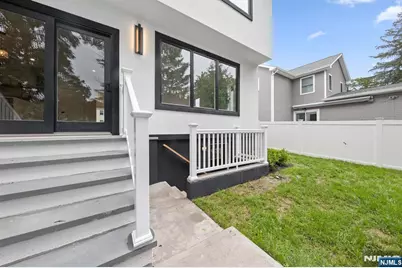 31-02 Gentner Road, Fair Lawn, NJ 07410 - Photo 41