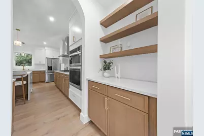 31-02 Gentner Road, Fair Lawn, NJ 07410 - Photo 5