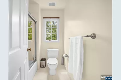 15 Nuthatcher Court, Wayne, NJ 07470 - Photo 25