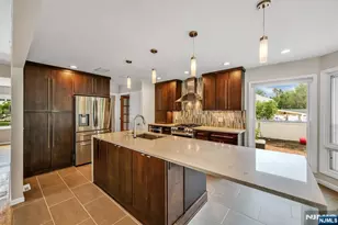 45 Jay Dr, Paramus, NJ 07652 - Photo 17