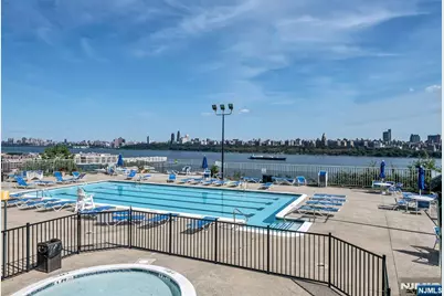 8300 Boulevard East 4D #4D, North Bergen, NJ 07047 - Photo 21