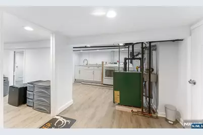 32 Arlington, North Arlington, NJ 07031 - Photo 19