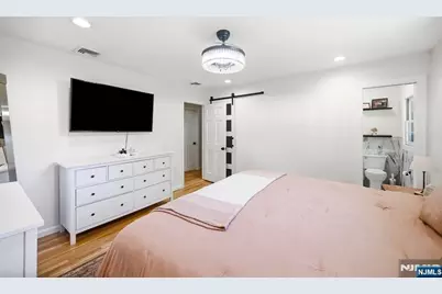 45 Ravine Avenue, Wyckoff Township, NJ 07481 - Photo 19
