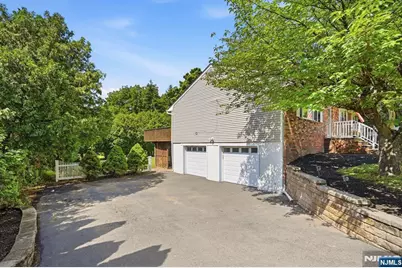 45 Ravine Avenue, Wyckoff Township, NJ 07481 - Photo 27