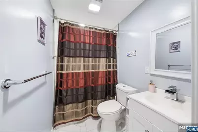 61-63 Keer, Newark, NJ 07112 - Photo 13