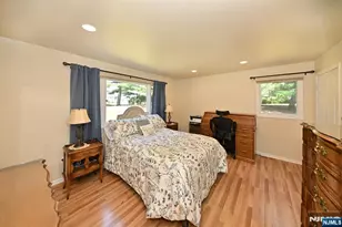 60 Sunset Ct, Mahwah, NJ 07430 - Photo 11