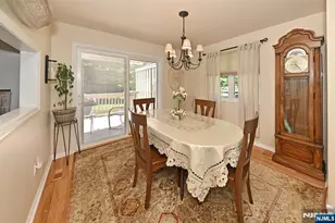 60 Sunset Ct, Mahwah, NJ 07430 - Photo 9