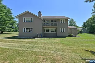 60 Sunset Ct, Mahwah, NJ 07430 - Photo 21