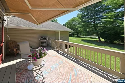 60 Sunset Court, Mahwah, NJ 07430 - Photo 19