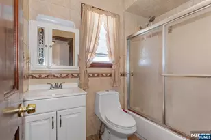 73 Bergen Ave, Clifton, NJ 07011 - Photo 17