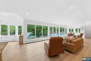 102 Ullman Ave, Wyckoff Township, NJ 07481 - Photo 9